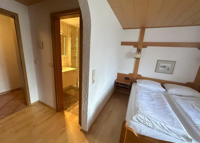 Апартаменты Hoehengasthaus Haldenhof